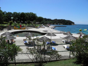 Отель Apartment Nevia A/5  Пореч